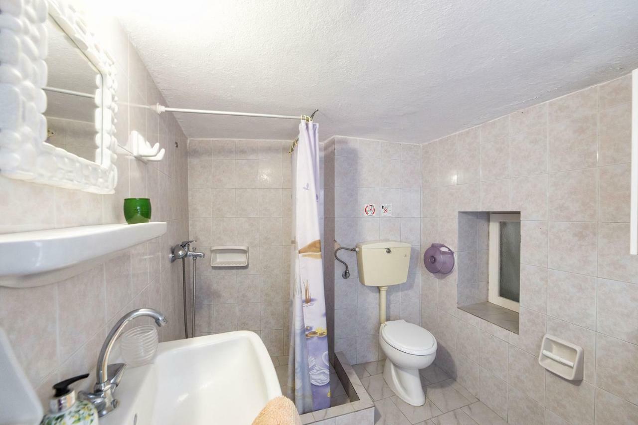 パロス島 Town House For 6-16 With Acヴィラ エクステリア 写真